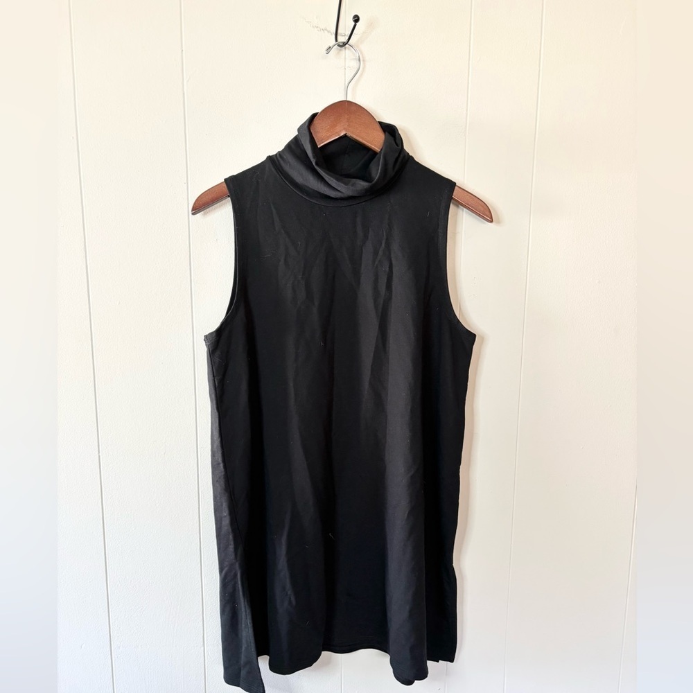 Garnet Hill black mock neck sleeveless tunic top size M